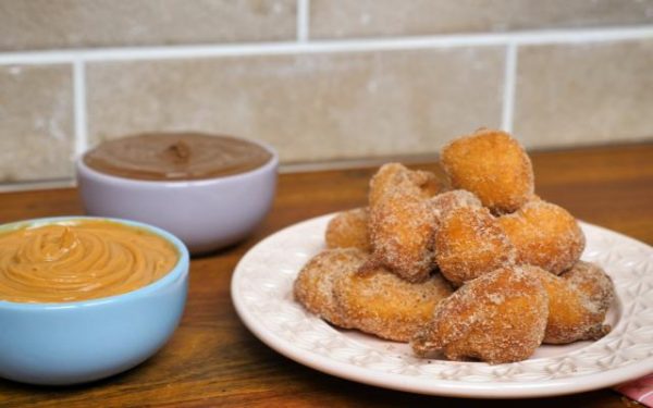 Bolinho de Chuva: O Aconchego em Dia Nublado