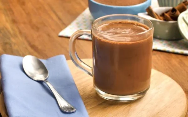 Chocolate Quente: Um Abraço em Forma de Bebida